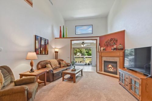 2544 Northern Harrier Pass, Green Bay, WI 54313-3996