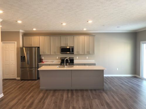 1907 Canterbury Dr, Imperial, PA 15126-9190