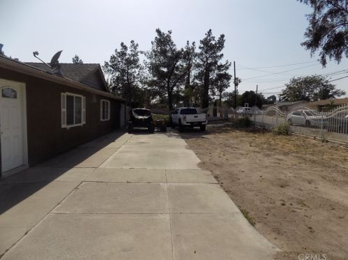 2149 1st Ave, San Bernardino, CA 92407-6237