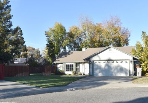 16832 Michael Ct, Esparto, CA 95627-2013