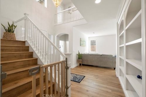30770 Grand View Cir, Temecula CA  92591-7293 exterior