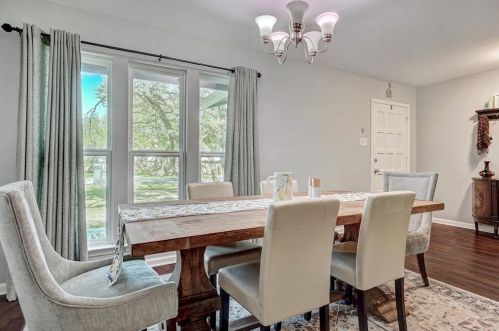 13201 Broadmeade Ave, Austin TX 78729-2815 exterior