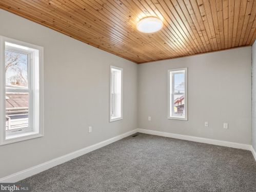 413 Union St, Kennett Sq PA  19348-3334 exterior