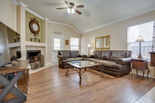 4705 Heron Pond Ln, Denton TX  76208-6809 exterior