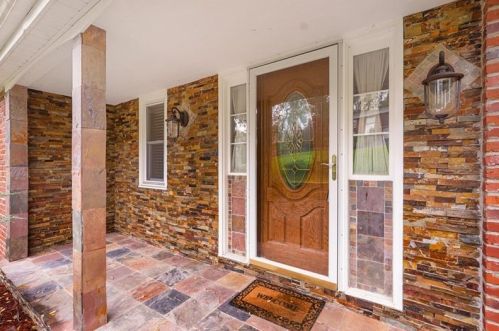 1707 Hathaway Ln, Pittsburgh, PA 15241-2705
