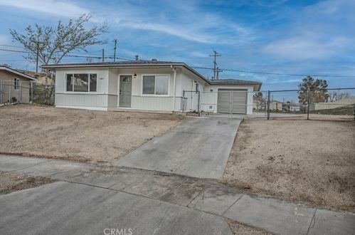 16416 Yucca Ave, Victorville, CA 92395-3533