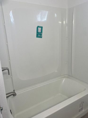 1525 Woodland Dr, West Pittsburg CA  94565-5633 exterior