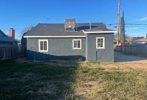 2008 Robertson Rd, Modesto CA  95351-3433 exterior