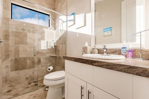 1090 Cara Ct, Marco Island FL  34145-4563 exterior