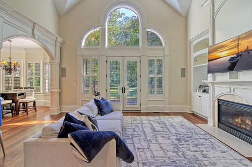 3129 Ball Ct, Mount Pleasant SC  29466-8008 exterior