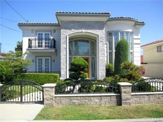8515 Ln Madrina Dr, Rosemead CA  91770-4302 exterior