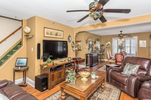 47 Prospect Ave, East Rockaway NY  11518-1232 exterior