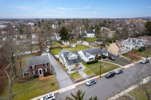 49 Pennsylvania Ave, Flemington NJ  08822-1223 exterior