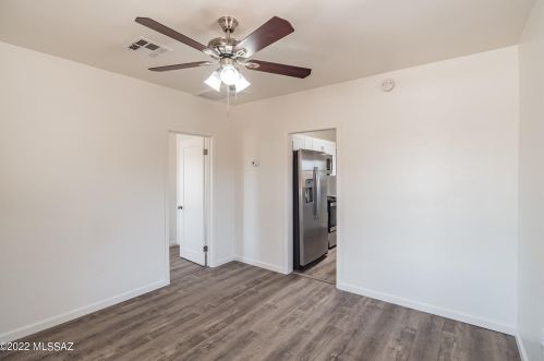 228 29 St, Tucson AZ 85713-2947 exterior