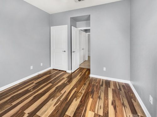 31889 Calle Luz, Temecula CA  92592-3930 exterior