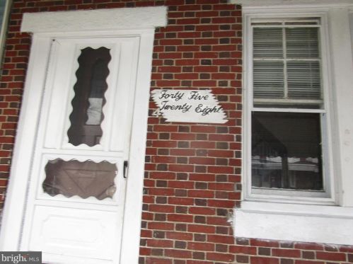 4528 16th St, Philadelphia PA  19140-1111 exterior