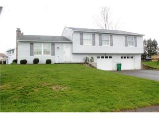 136 Oberlin Dr, Butler, PA 16001-1710