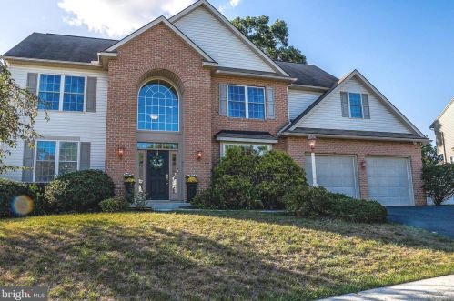 6208 Crofton Ct, Navy Sup Dpt, PA 17050-7312