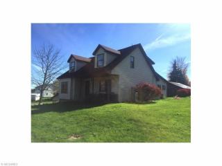 4977 Parks West Rd, Middlefield, OH 44062-9348