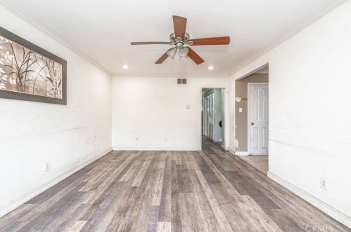 47 Scottsdale, Long Beach, CA 90745-5659