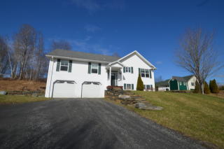 294 Foss St, Morrisville, VT 05661-8384