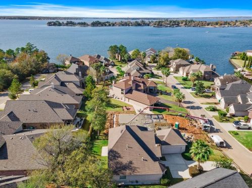 12387 Pebble Vw Dr, Conroe TX 77304-4228 exterior