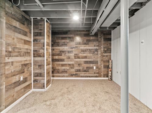 6175 122nd St, Milwaukee WI  53225-1005 exterior