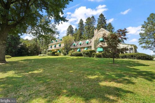 153 Locust Ln, Kennett Sq, PA 19348-1717