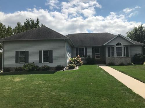 355 5th Ave, Plainview, MN 55964-1462