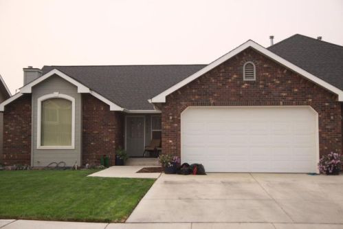 8508 Midvale Rd, Yakima, WA 98908-9311