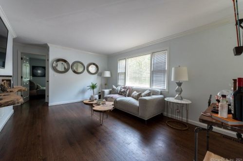 20 Myron Ave, Bridgeport CT  06606-4920 exterior