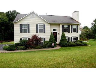 407 Ramsgate Dr, Gibsonia, PA 15044-9329