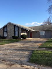 1245 Maple Dr, Shelbyville IN  46176-3209 exterior