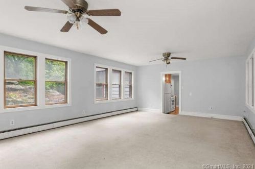 307 Berkshire Rd, Sandy Hook CT  06482-1511 exterior