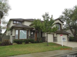 110 Hawkcrest Cir, Sacramento, CA 95835-2005