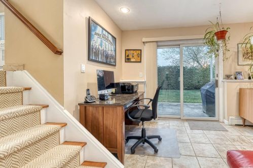 2638 Hewlett Ln, North Bellmore NY  11710-4415 exterior