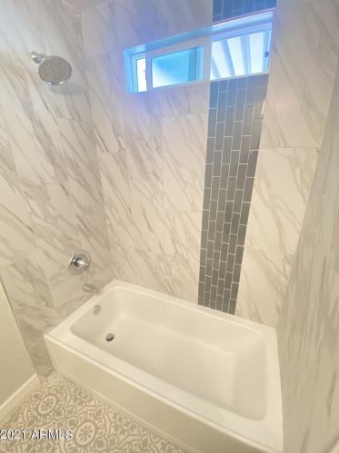 15619 17 Ave, Phoenix AZ 85086-8771 exterior