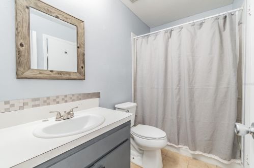 14677 Pine Glen Cir, Lutz FL  33559-3289 exterior