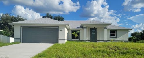 3607 17th St, Lehigh Acres, FL 33971-5102