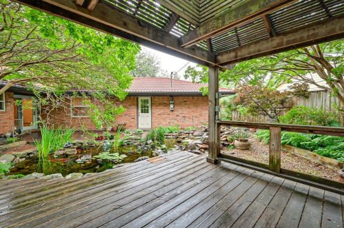 5662 Vega Dr, Fort Worth TX  76133-2962 exterior