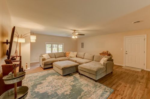 96 Division Rd, Valpo IN  46383-8014 exterior