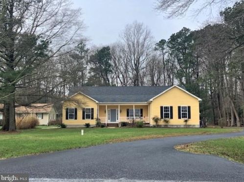 18566 Arabian Acres Rd, Lewes, DE 19958-3920