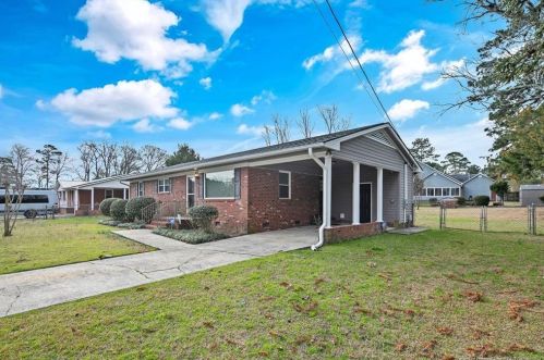 636 Pleasant Loop, Fayetteville, NC 28311-6936