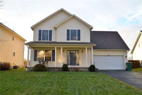 1554 Meadowbrook Ln, Canandaigua, NY 14425-9348