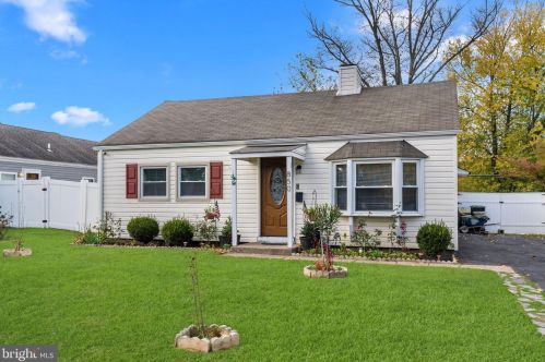 850 Willow St, Southampton PA  18966-3432 exterior