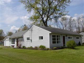 3860 Applewood Dr, Brunswick, OH 44212-4050