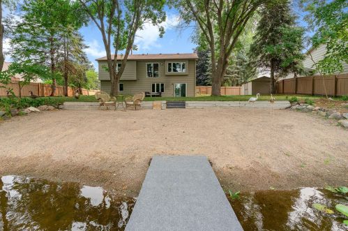 510 Elaine Ave, Saint Paul, MN 55126-4684