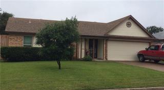713 Crestview Dr, Burleson, TX 76028-5267