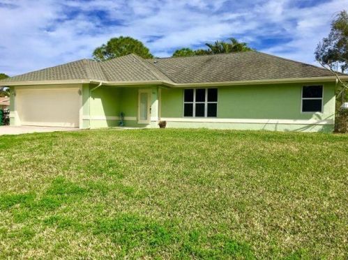 583 Monica St, Fort Pierce, FL 34983-8644