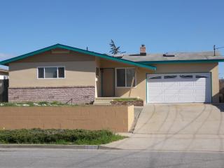 3028 Eddy St, Marina, CA 93933-4005